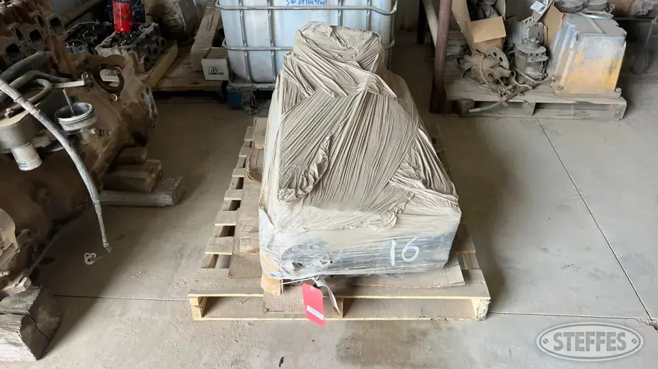 Cummins NTC Big Cam Truck-Trailer Part