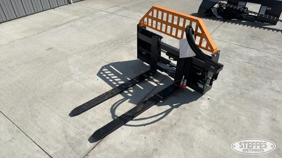 2026 Land Honor HPF-11-3000G Skid Steer Fork