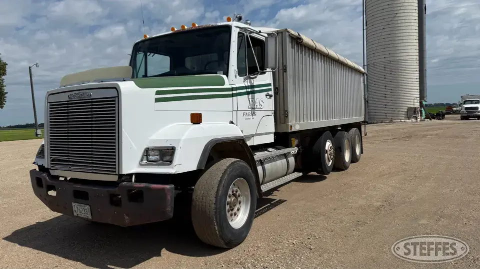 1987 Freightliner FLC112 Grain Truck