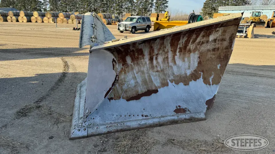 Falls V-890 Snow Moving Blade