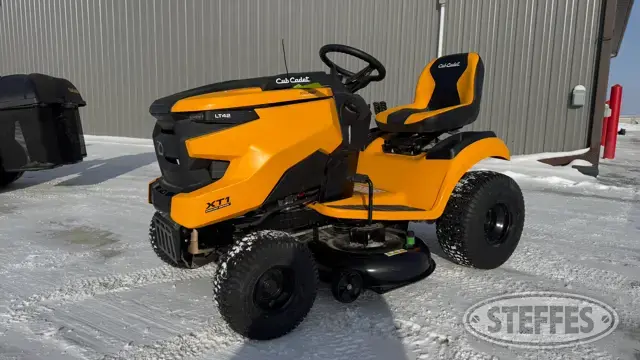2024 Cub Cadet LT42