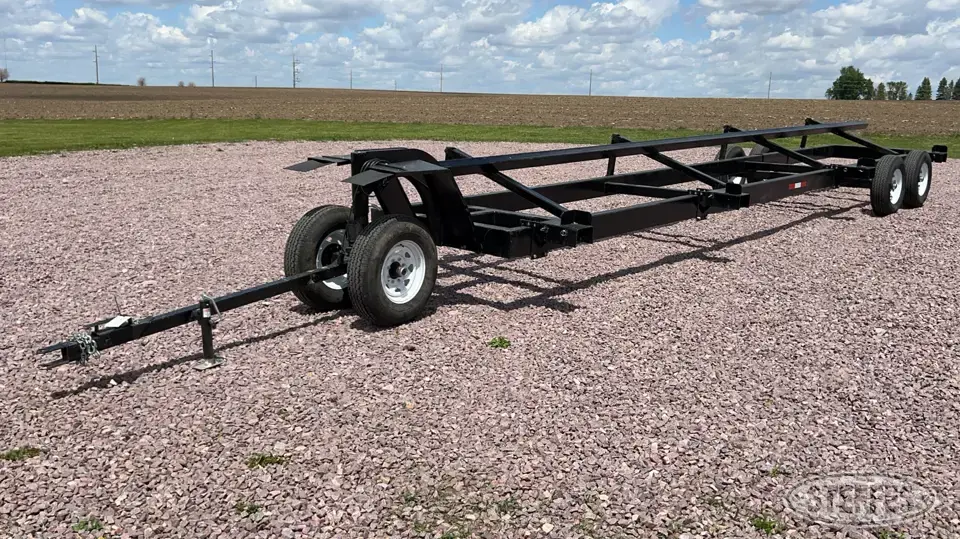 2024 FW Mfg. 32F Header Trailer