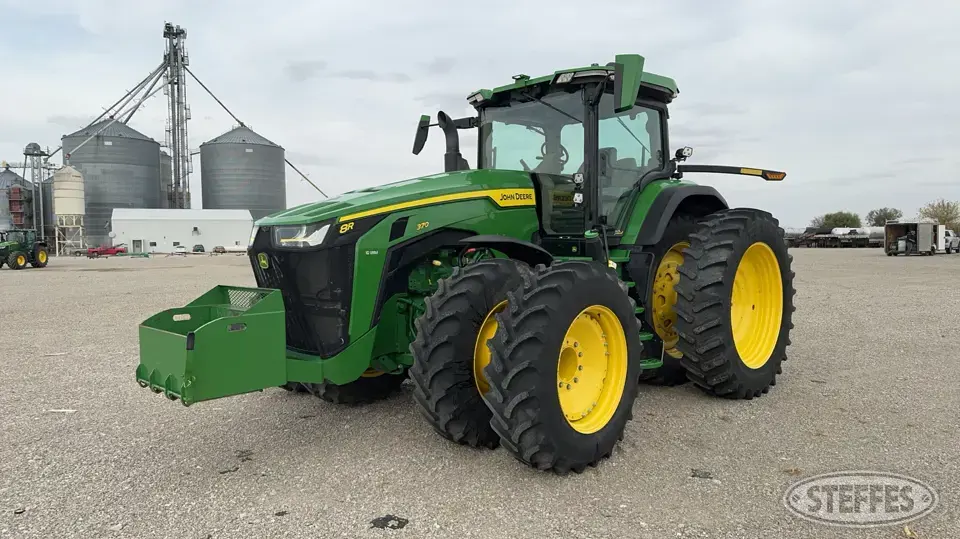 2020 John Deere 8R 370 MFWD Tractor
