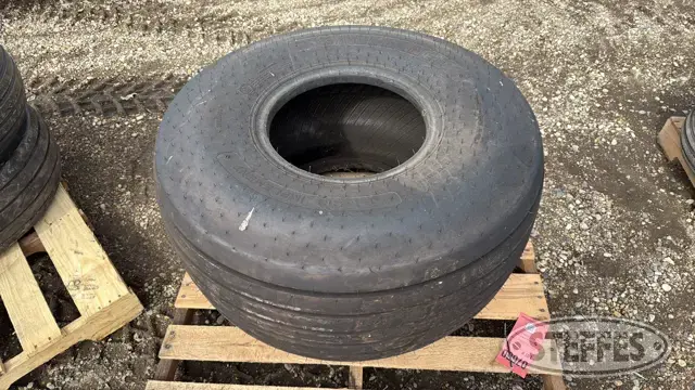 Alliance 19L-16.1 tire