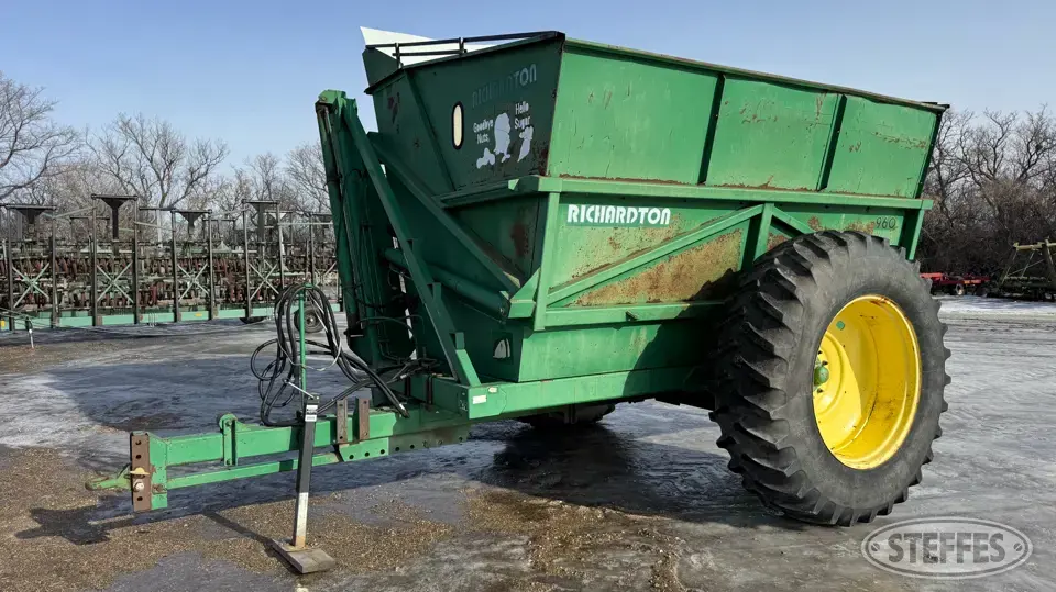 Richardton 960 Dump Cart