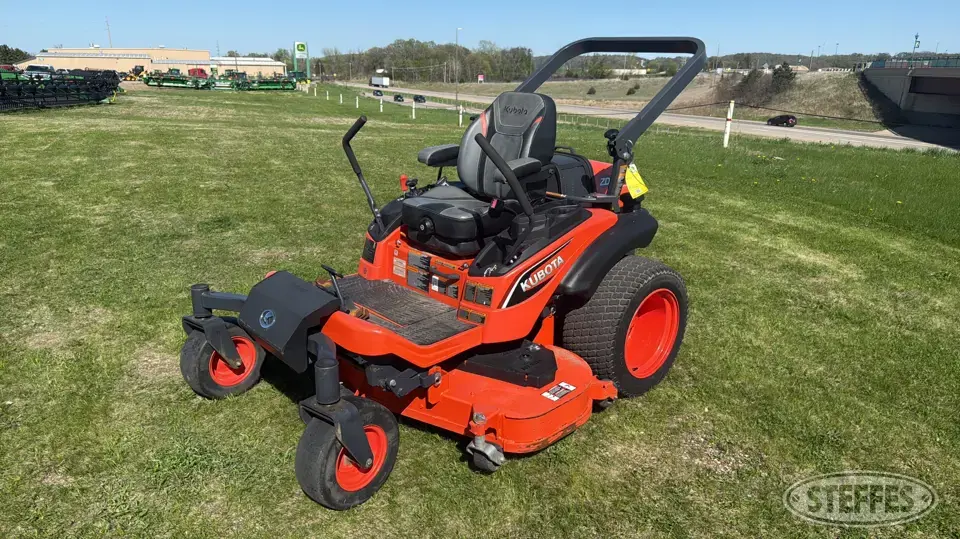 2020 Kubota ZD1211 Zero Turn Mower