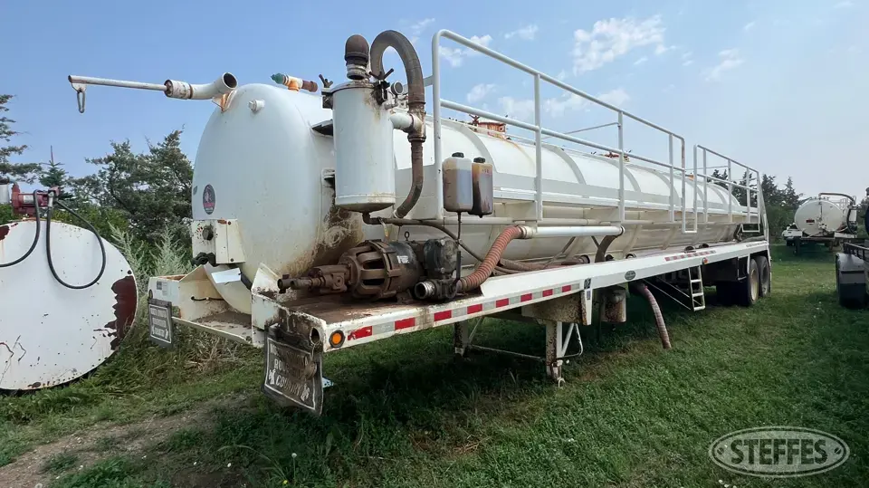 2011 Dragon Vacuum Trailer