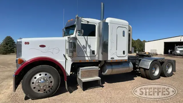 2007 Peterbilt 378