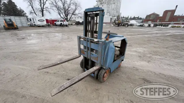 Towmotor LT35