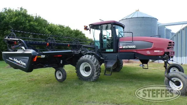 2011 MacDon M150