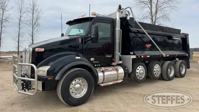 2017 Kenworth T880