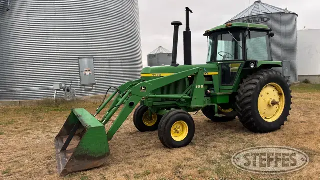 1974 John Deere 4430