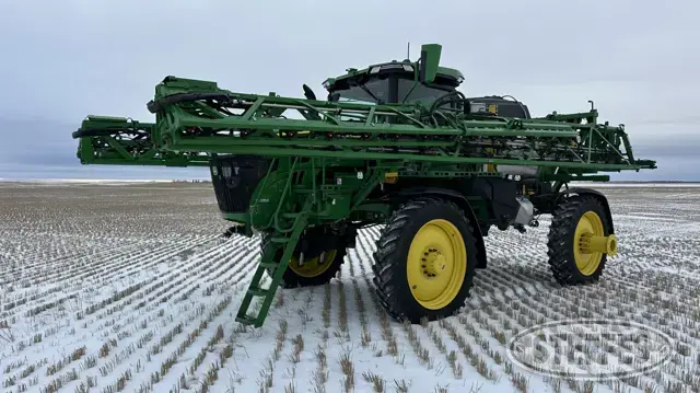 2022 John Deere 412R