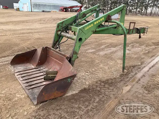 John Deere 46A