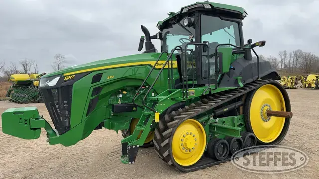 2022 John Deere 8RT 370