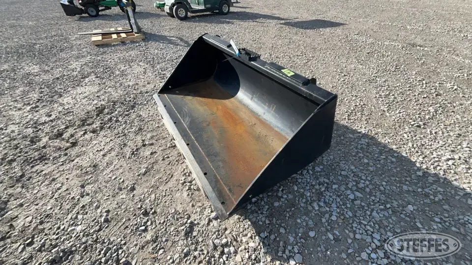 John Deere C60 Skid Steer Bucket