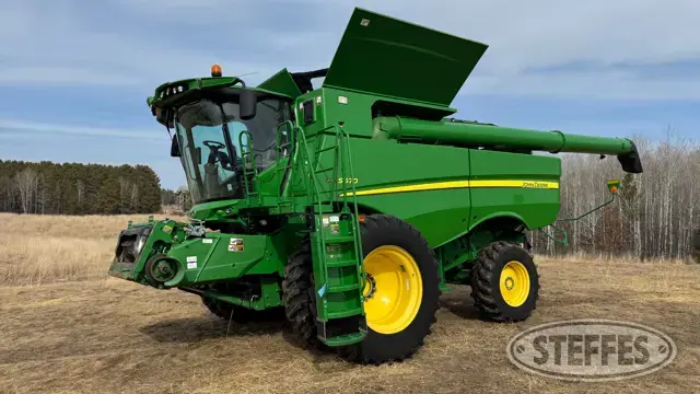 2012 John Deere S670