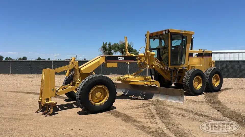 1999 CAT 120H VHP Motor Grader