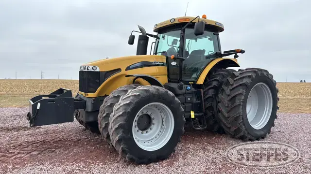 2013 Challenger MT675D
