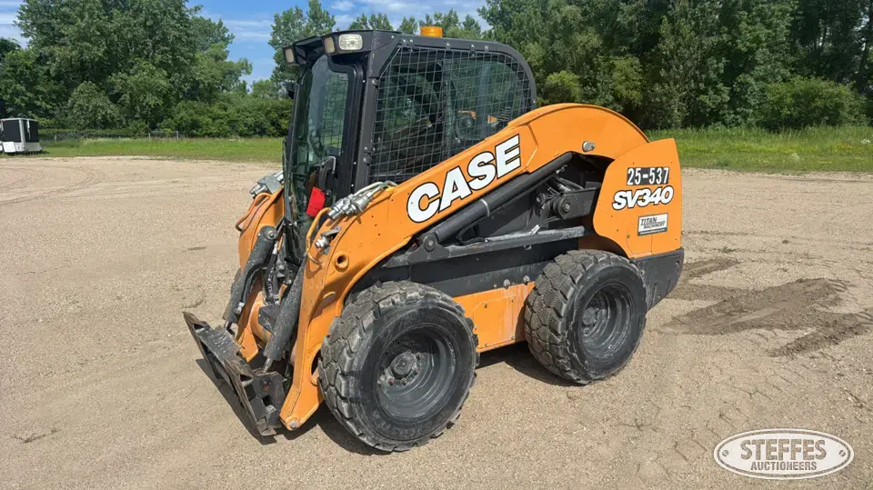 2017 Case SV340 Wheeled Skid Steer