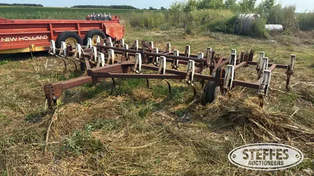 Wil-Rich field cultivator