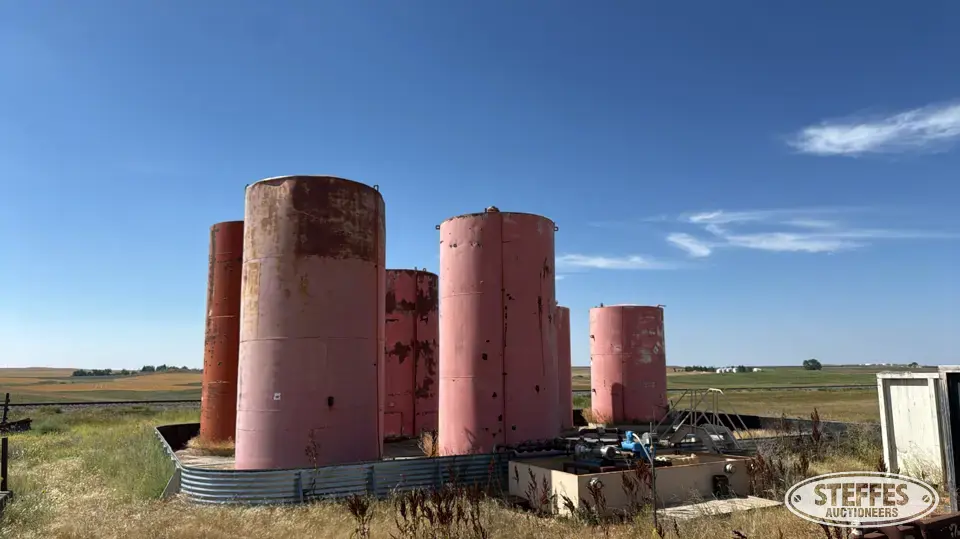 Fuel depot Fuel Tank