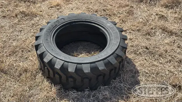 (1) Samson 10-16.5NHS tire