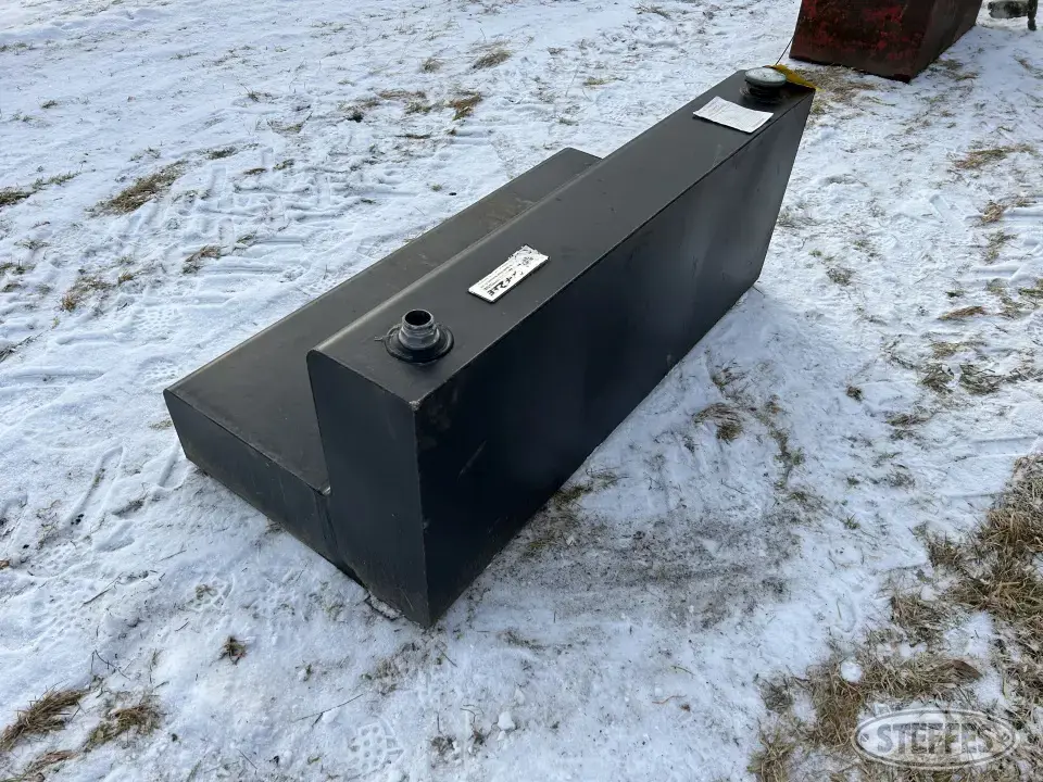 Dee Zee Specialty Series Fuel Tank