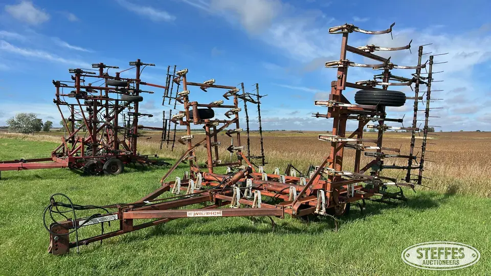 Wil-Rich field cultivator