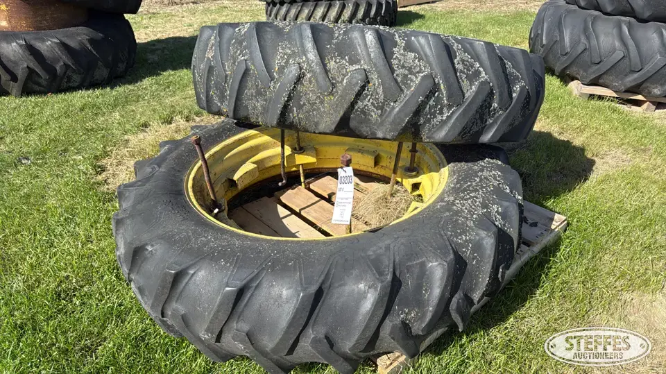 (2) Firestone 14.9-38 tires Tractor-Implement Tire