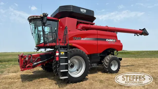 2017 Case IH 7240