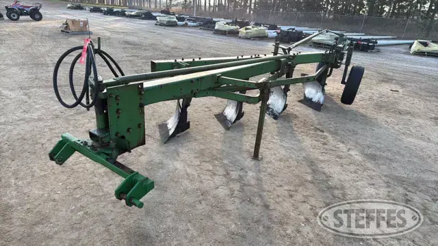 John Deere F1350-F1450