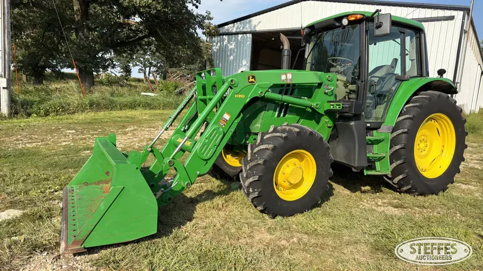 2014 John Deere 6125M MFWD Tractor