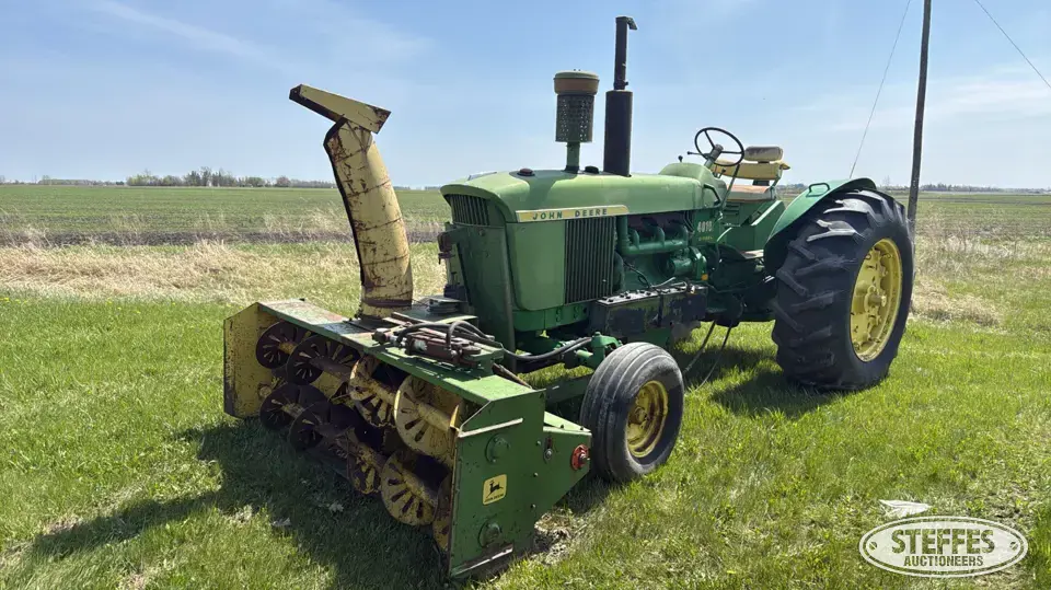 1963 John Deere 4010 2WD Tractor