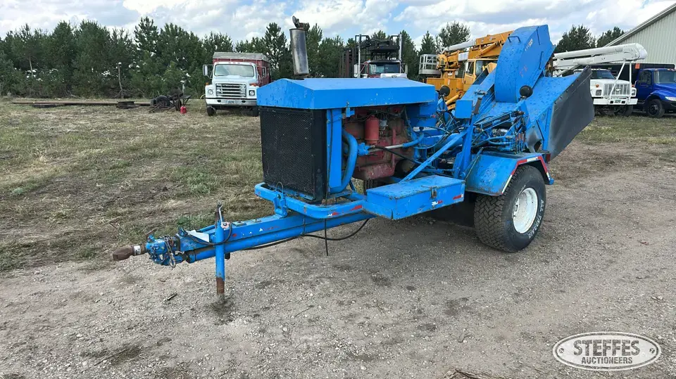 Rocheleau stump grinder Landscaping Equipment-Other