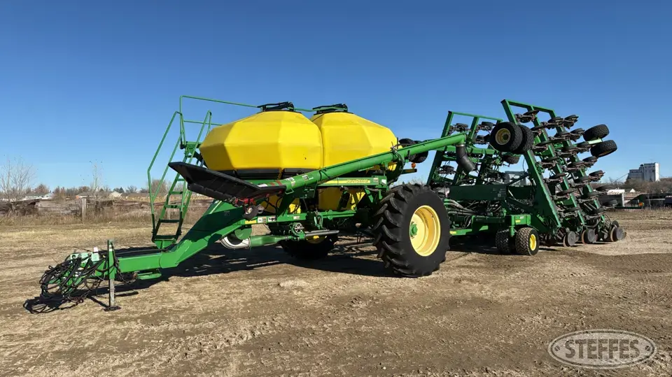 2008 John Deere 1895 Air Drills and Air Seeder