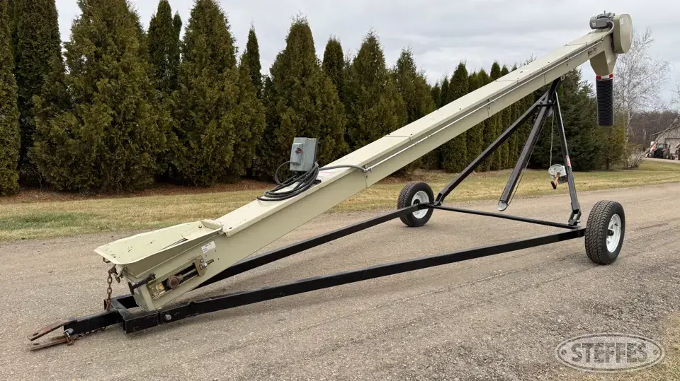 Quality Plus 824ET Transfer Conveyor