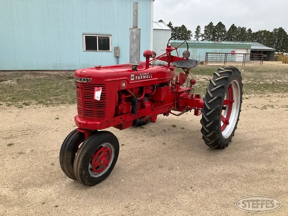1944 Farmall H Collectible Tractor