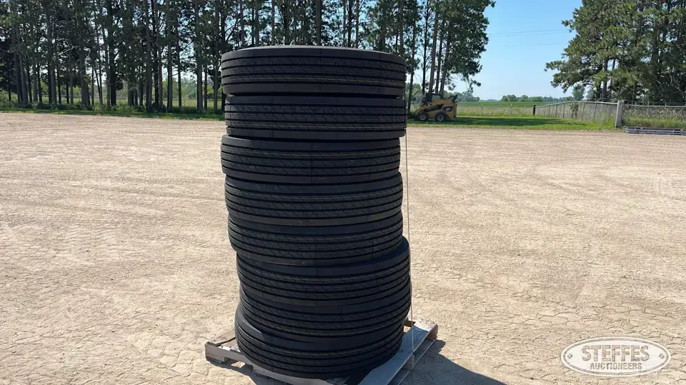 (8) Aosen ALS915 11R24.5 tires Truck Tire
