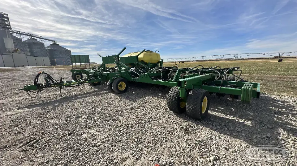 2012 John Deere 1990 Air Drills and Air Seeder
