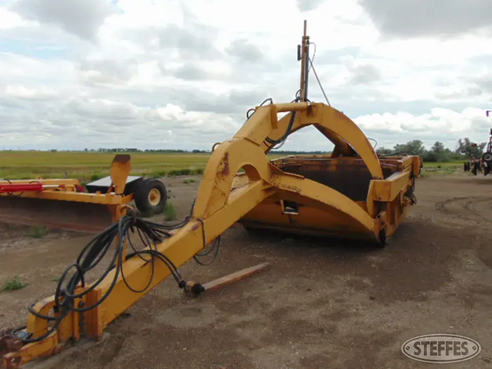 Letourneau Pull Scraper