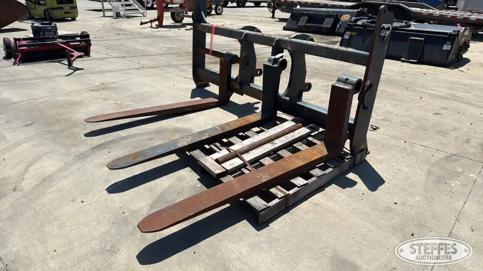 GEM wheel loader forks Loader Attachment