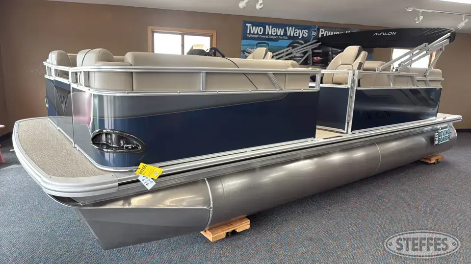 New 2025 Avalon 2180 Venture Quad Lounge, Popular Co-Pilot Chair, Mercury 90 HP. Boat