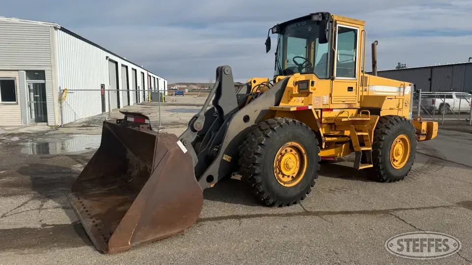 1996 Volvo L90C Wheel Loader