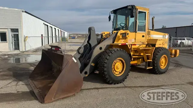 1996 Volvo L90C