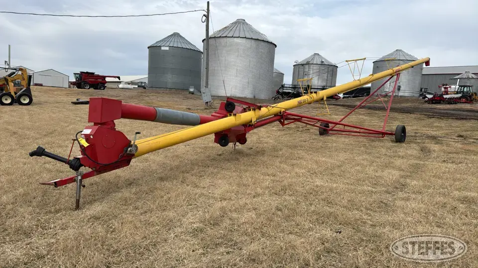 Westfield MK100-71 Swing Hopper Auger