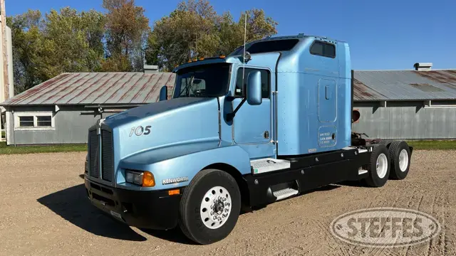 1999 Kenworth T600