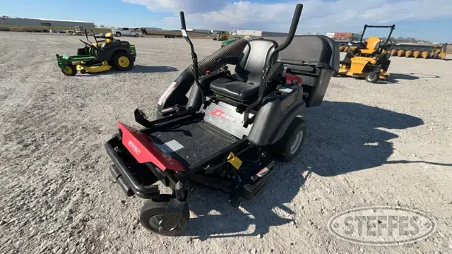 2005 Gravely ZT1840