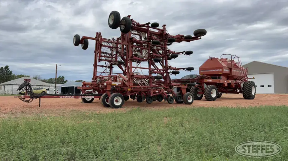 2013 Morris C2 Contour Air Drills and Air Seeder
