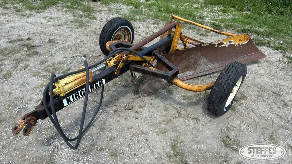 Kirchner pull-type V-ditcher